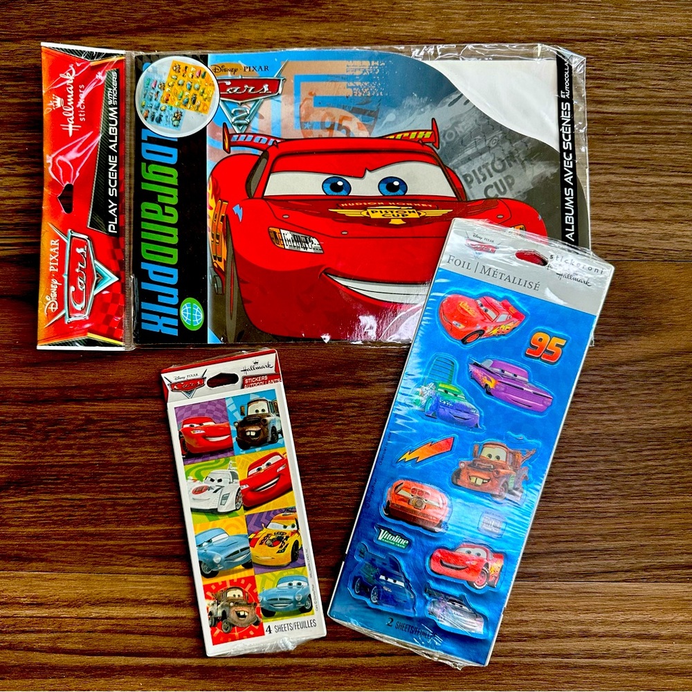 Hallmark Cars Sticker & Play Scene lot (3)🏎️